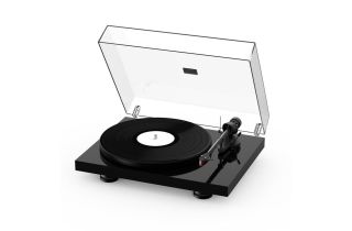 Pro-Ject Debut Carbon Evo Turntable - High Black Gloss